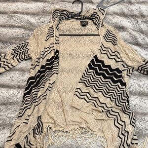 Apt. 9 Black and Cream Chevron Cardigan